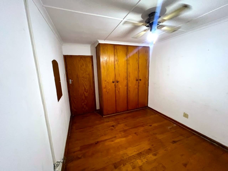 5 Bedroom Property for Sale in Bergsig Western Cape